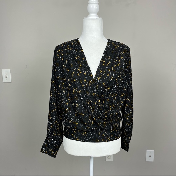 DEX V-NECK PLEATED LONG SLEEVE BLOUSE IN BLACK AND YELLOW PRINT SIZE SMALL - Picture 9 of 16